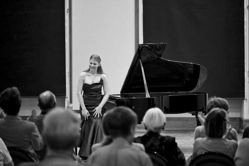 AJAM-Elizaveta-FROLOVA-piano-Saverne-2014-by-graigue.com-21