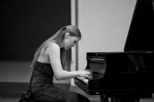 AJAM-Elizaveta-FROLOVA-piano-Saverne-2014-by-graigue.com-27
