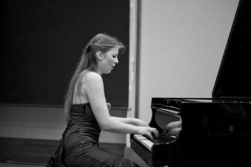 AJAM-Elizaveta-FROLOVA-piano-Saverne-2014-by-graigue.com-29
