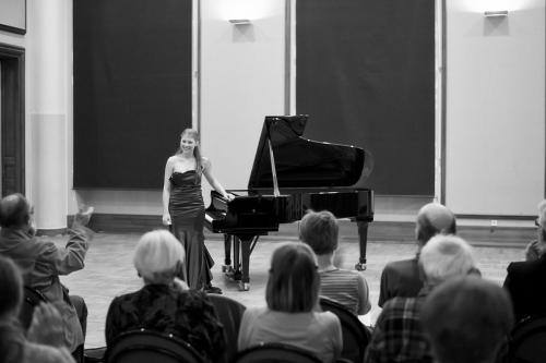 AJAM-Elizaveta-FROLOVA-piano-Saverne-2014-by-graigue.com-30