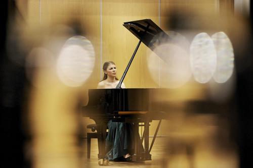 AJAM-Elizaveta-FROLOVA-piano-Saverne-2014-by-graigue.com-31