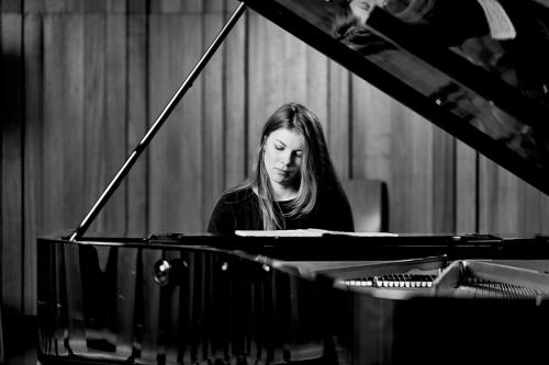 AJAM-Elizaveta-FROLOVA-piano-Strasbourg-2014-by-graigue.com-01