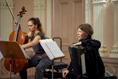 AJAM-Olivia-GAY-violoncelle-Elodie-SOULARD-accordéon-Colmar-2014-by-graigue.com-18