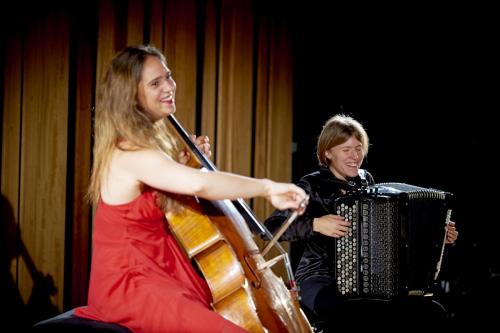 AJAM-Olivia-GAY-violoncelle-Elodie-SOULARD-accordéon-Strasbourg-2014-by-graigue.com-12