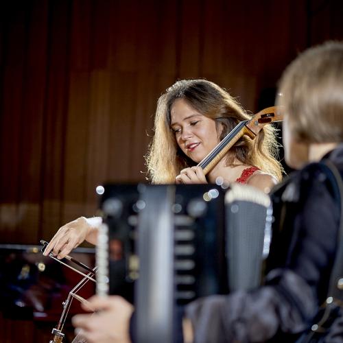 AJAM-Olivia-GAY-violoncelle-Elodie-SOULARD-accordéon-Strasbourg-2014-by-graigue.com-19